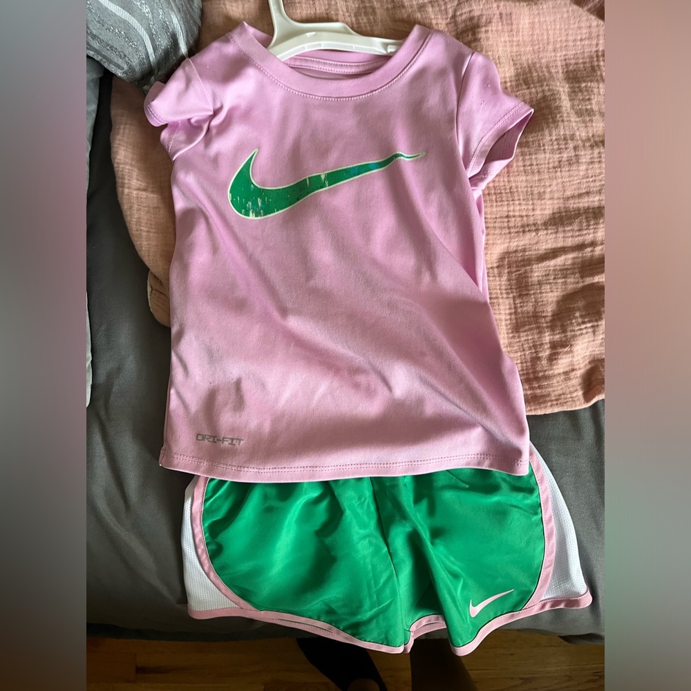 Girls dry fit outfit